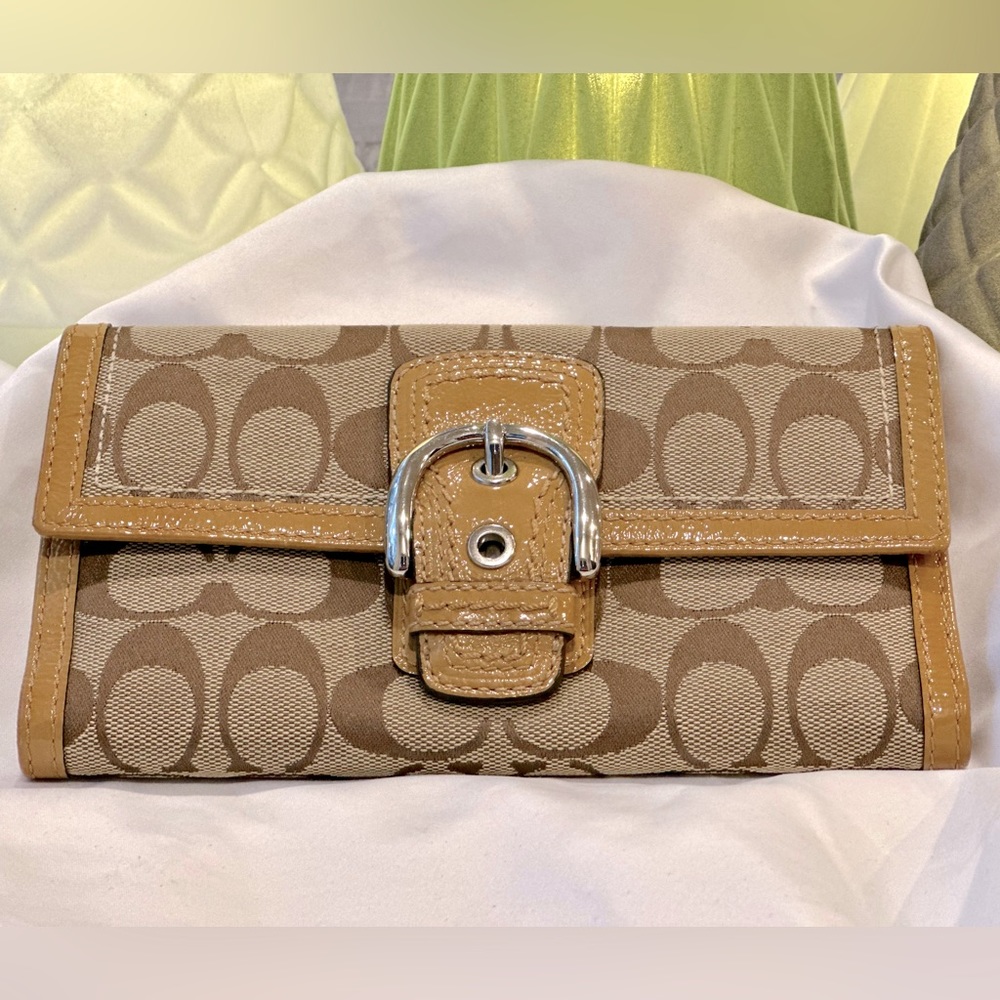 Vintage Coach Long Buckle Wallet - Signature Canvas Trifold VEUC